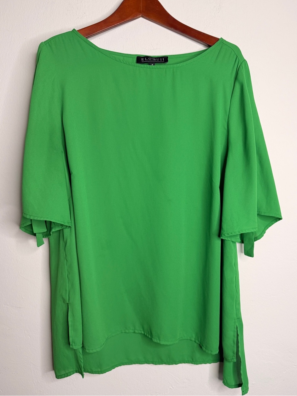 Eloquii Kelly Green Split Flutter Sleeve High Low Blouse Size 18
